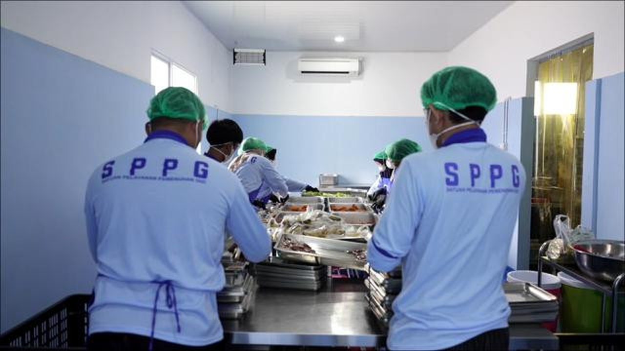 SPPG Babakan menegaskan bahwa tenaga kerja dari warga binaan tidak dipilih secara sembarangan. (Foto: Bakom RI)
