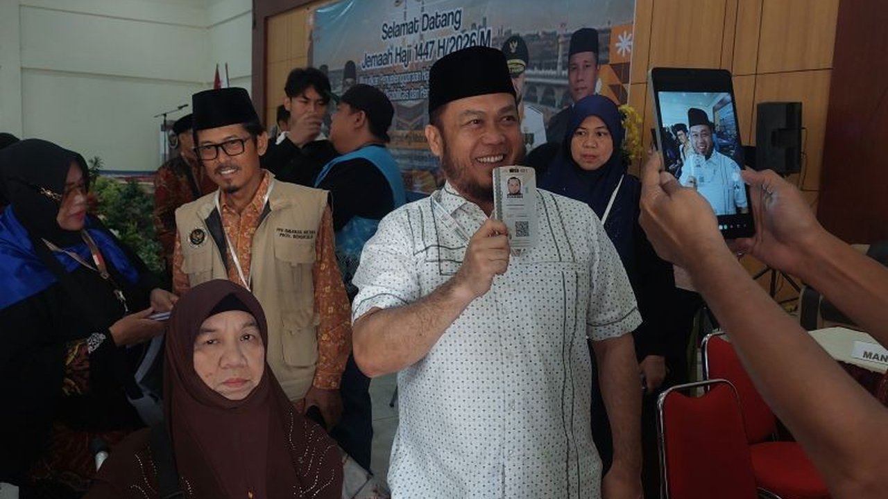 Ketua DPRD Kota Bengkulu Herimanto mengingatkan para Jamaah Calon Haji Bengkulu untuk selalu mengikuti arahan petugas demi kelancaran ibadah haji dan menghindari risiko tersesat di Tanah Suci.