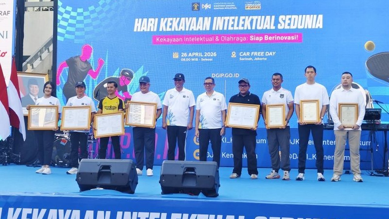 Menteri Hukum Supratman Andi Agtas menyerukan industri olahraga untuk aktif mendaftarkan Hak Kekayaan Intelektual mereka, demi mendorong pertumbuhan ekonomi dan komersialisasi sektor ini.