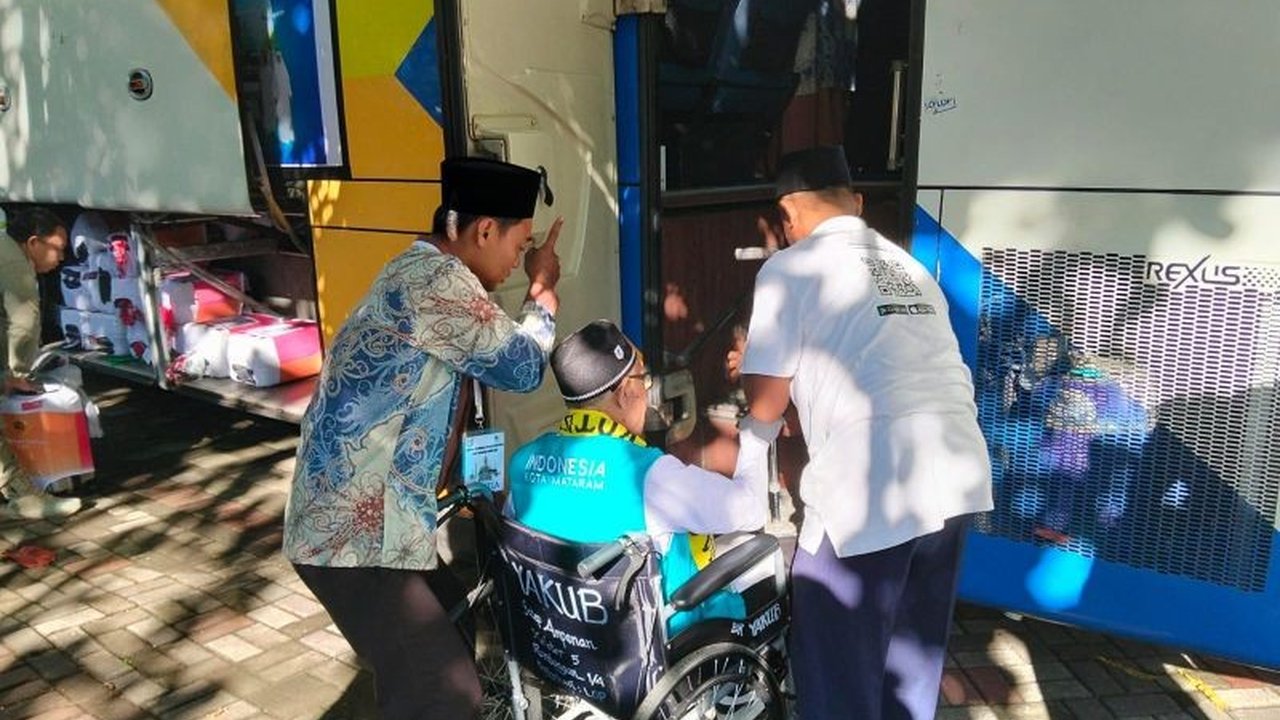 Sebanyak 25 calon haji Mataram dari Kloter 5 Embarkasi Lombok membutuhkan pendampingan khusus karena menggunakan kursi roda. Kemenhaj Mataram telah menyiapkan petugas dan fasilitas pendukung demi kelancaran ibadah mereka.