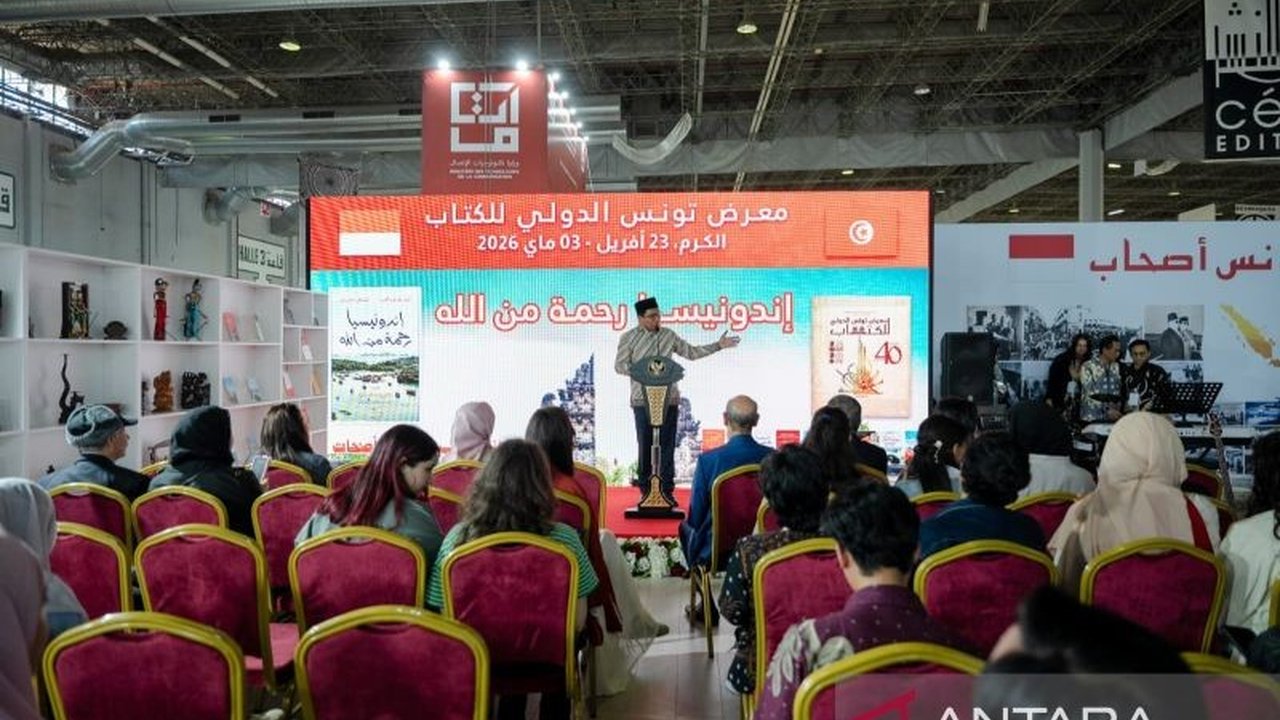 Kedutaan Besar RI di Tunisia sukses meluncurkan Buku Indonesia Rahmat Tuhan karya wartawan Muhammad Mathri Shumayda, menginspirasi pesan perdamaian dan kemanusiaan global.