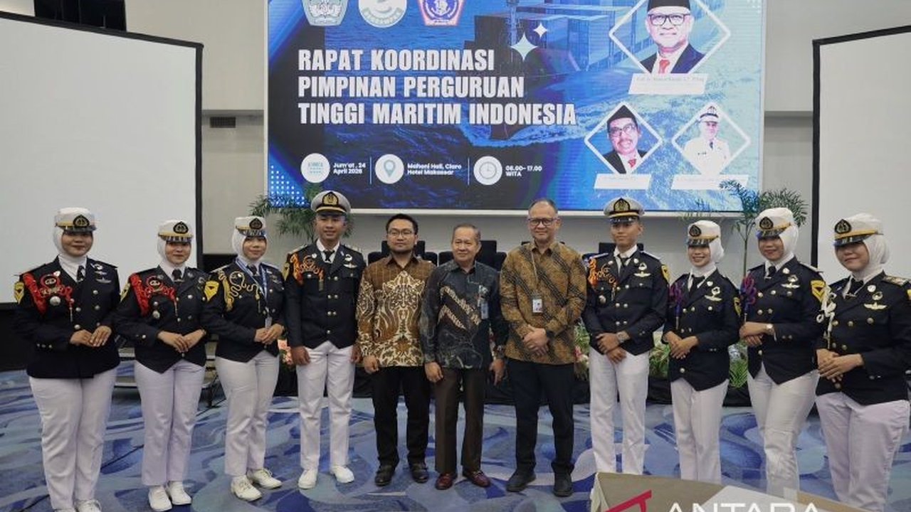 Kementerian Pendidikan Tinggi, Sains, dan Teknologi (Kemdiktisaintek) mendorong penguatan Pendidikan Maritim Indonesia demi mencetak lulusan berdaya saing global dan menjawab tantangan industri.
