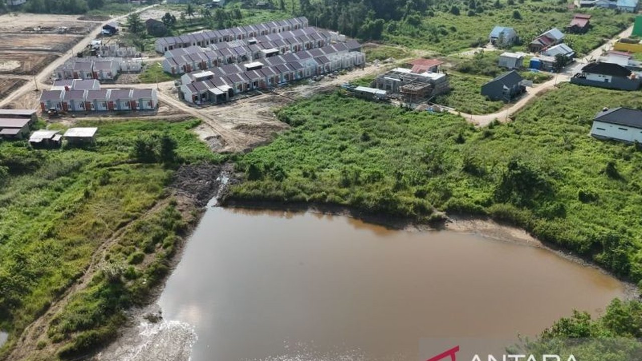 Dinas ESDM Kalimantan Timur mengambil langkah mitigasi serius terhadap kolam bekas tambang ilegal di dekat pemukiman warga setelah insiden tragis. Upaya Mitigasi Kolam Bekas Tambang Kaltim ini demi menjamin keselamatan masyarakat.