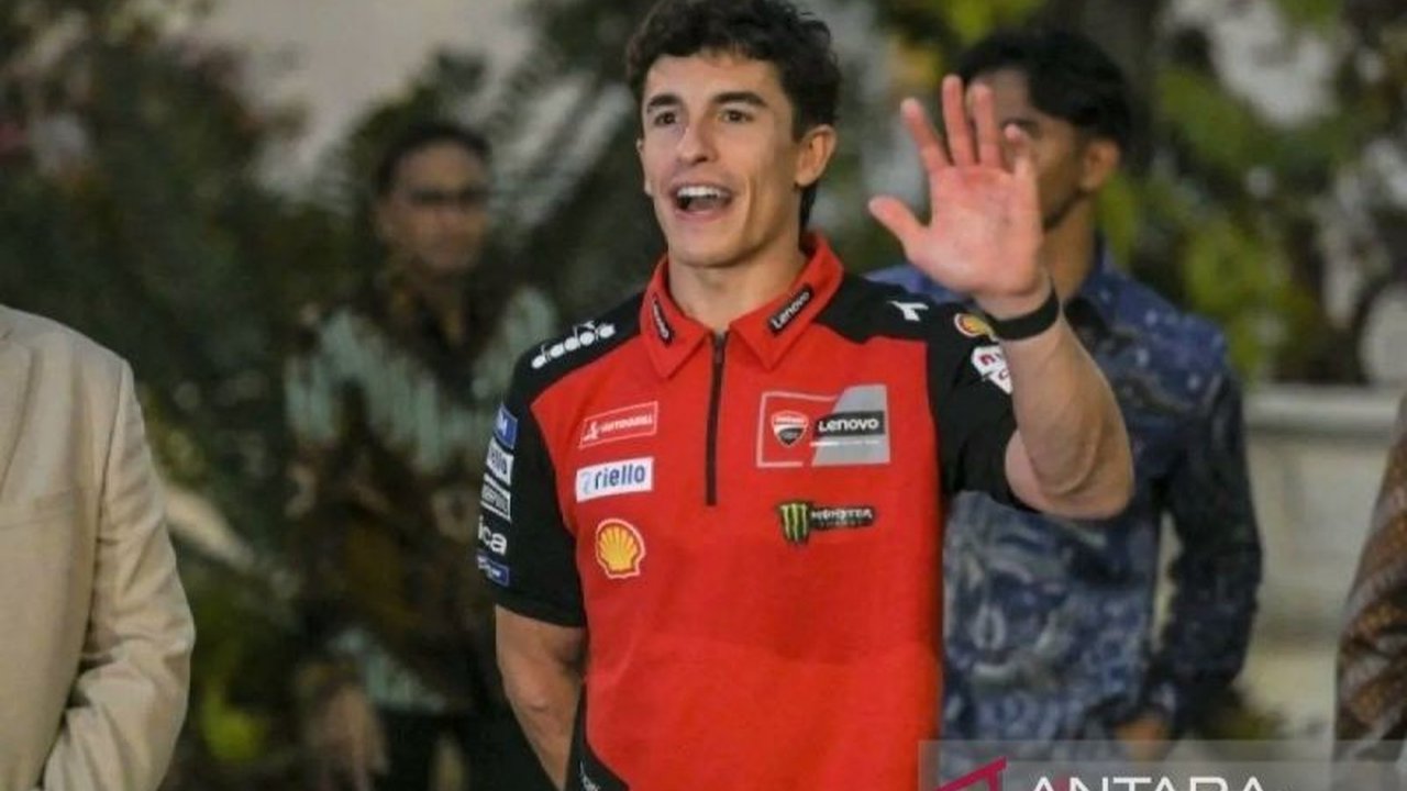 Gubernur NTB Lalu Muhamad Iqbal mendoakan Marc Marquez finis di Sirkuit Mandalika, meskipun sang pembalap Ducati Lenovo itu telah dipastikan menjadi juara dunia MotoGP 2025.