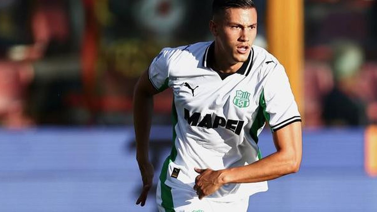 Aksi Jay Idzes bersama Sassuolo di Serie A 2025/2026. (Dok. Instagram Jay Idzes)