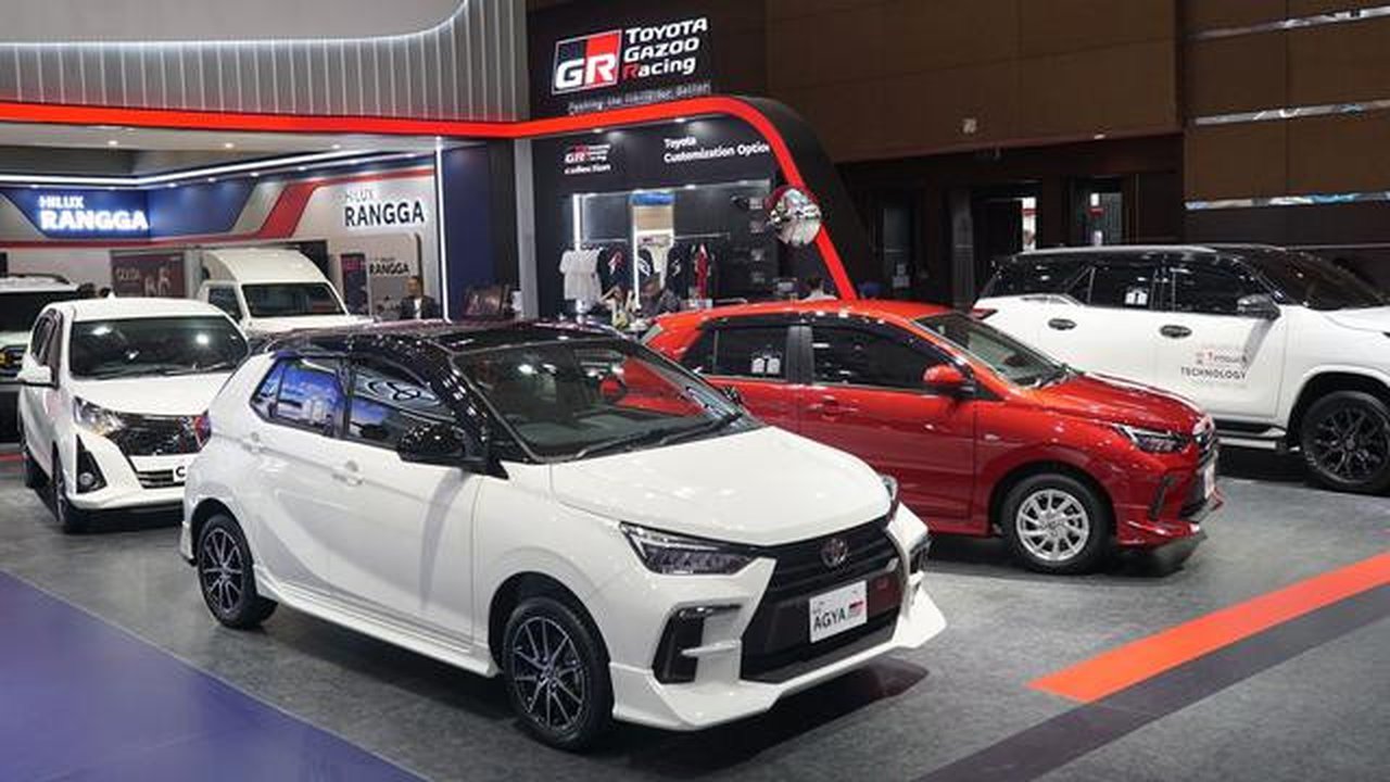 New Toyota Agya Stylix GR Aeropackage tampil perdana di IIMS 2025. (TAM)