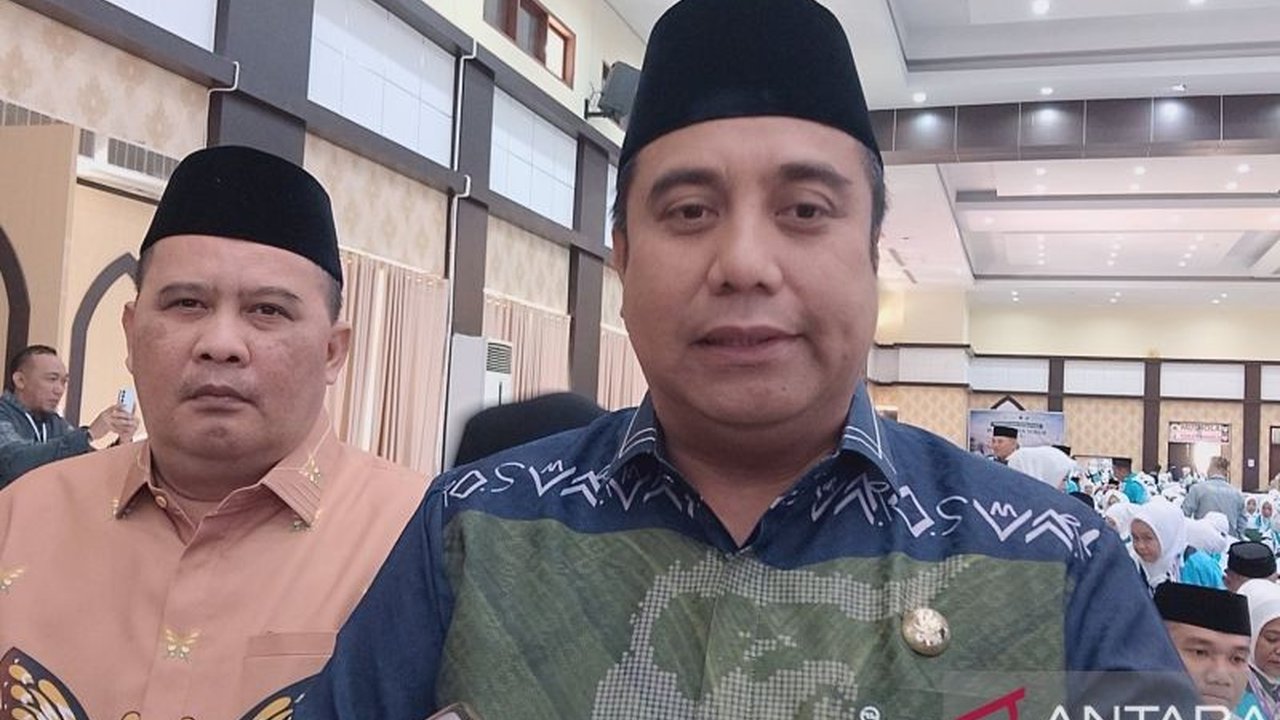 Kabar gembira bagi calon jemaah haji! Kabupaten Maros menerima tambahan kuota haji dua kali lipat, memangkas masa tunggu signifikan. Simak dampaknya terhadap masyarakat yang menantikan Kuota Haji Maros.