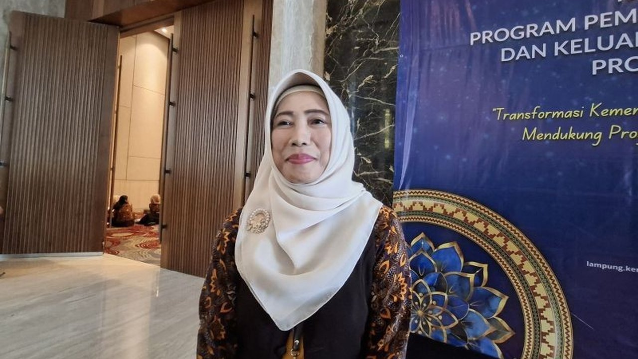 BKKBN Lampung akan intensifkan sosialisasi dan edukasi Gerakan Ayah Teladan pada 2026 guna menekan angka fatherless yang masih tinggi di provinsi tersebut, dengan harapan menciptakan keluarga berkualitas.
