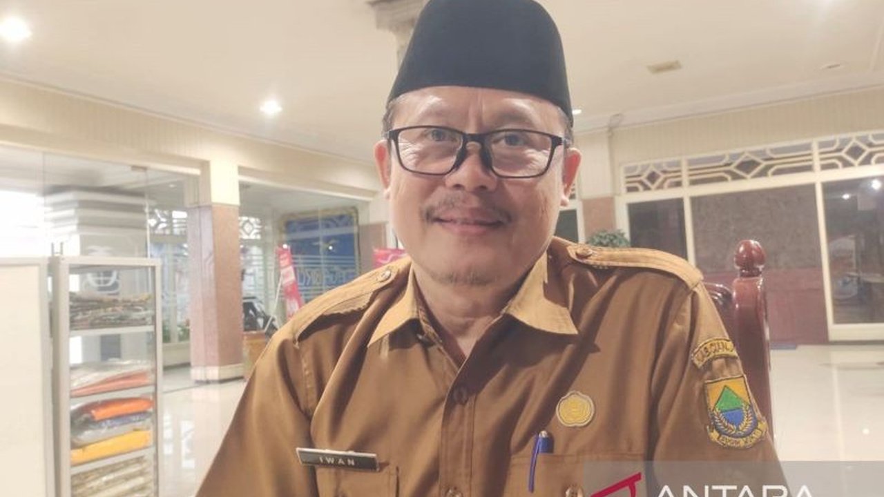 Dinas Peternakan Kesehatan Hewan dan Perikanan (DPKHP) Cianjur kini menyediakan layanan pemeriksaan hewan gratis di Car Free Day dan kantor dinas, bertujuan meningkatkan kesehatan hewan dan mencegah penularan penyakit, termasuk rabies.