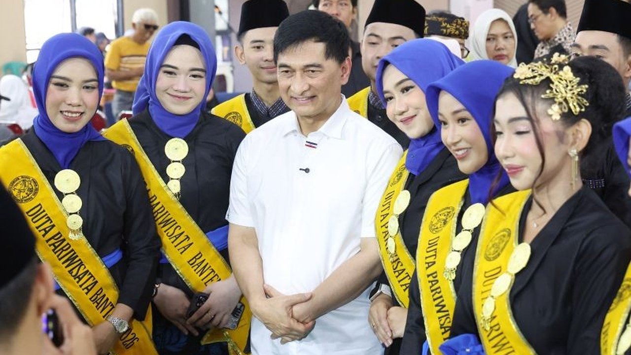 Wagub Banten Dimyati Natakusumah dorong Duta Pariwisata 2026 promosikan potensi wisata Banten yang belum tereksplorasi dan lestarikan budaya. Simak tantangan serta harapannya!
