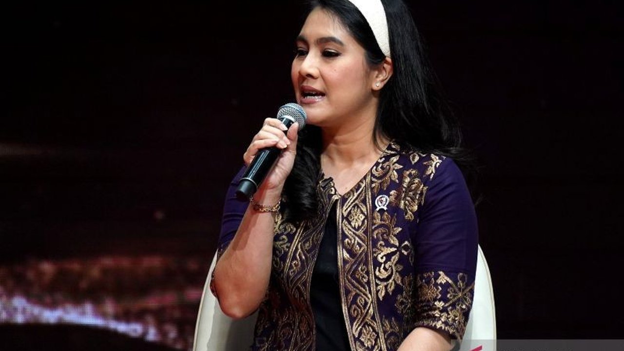 Wakil Menteri Kependudukan dan Pembangunan Keluarga (Wamendukbangga)/Wakil Kepala BKKBN Ratu Ayu Isyana Bagoes Oka menegaskan peran strategis perempuan sebagai pilar kesuksesan Indonesia Emas 2045, terutama dalam menyiapkan generasi berkualitas dan menduk