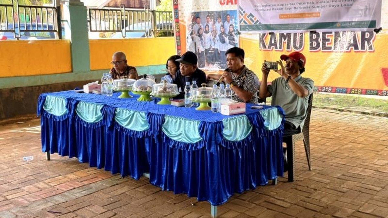 PT Antam UBPN Kolaka berkolaborasi dengan UHO dan Dinas Perkebunan dan Peternakan Kolaka sukses menyelenggarakan pelatihan pakan ternak sapi Kolaka, memberdayakan peternak lokal melalui inovasi teknologi fermentasi.