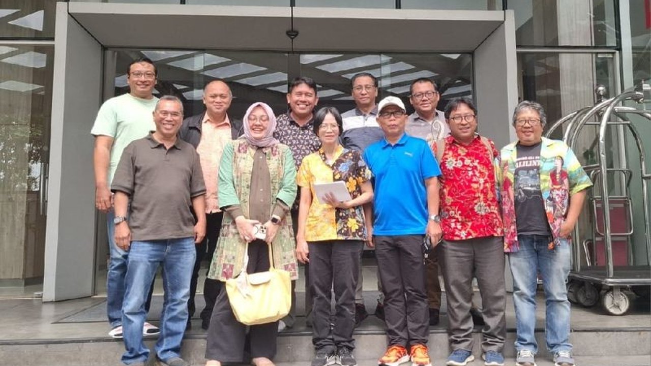 Komite Publisher Rights menegaskan komitmennya untuk memperkuat Kebebasan Pers di Papua melalui peringatan World Press Freedom Day (WPFD) 2026 di Jayapura, menyoroti tantangan dan keberlanjutan media.