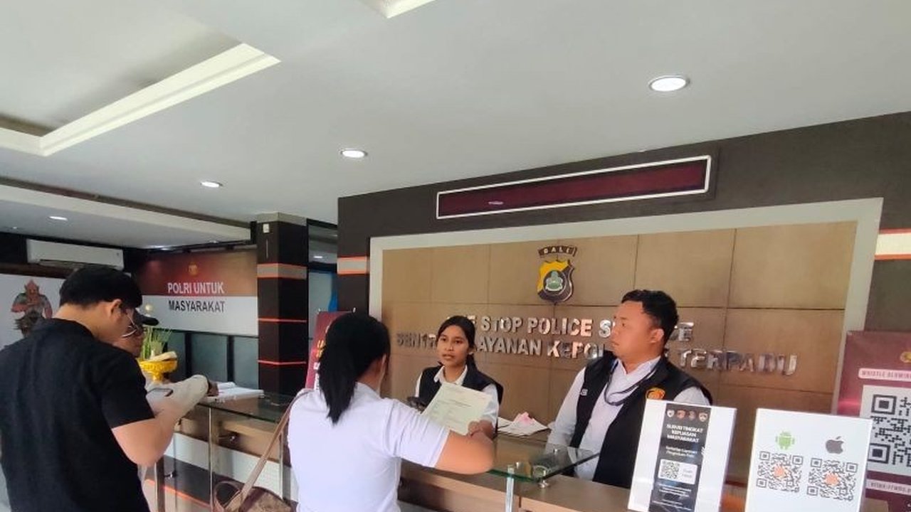 Polda Bali secara tegas mengimbau masyarakat untuk tidak menggunakan jasa calo dalam pengurusan SKCK, menekankan transparansi dan kemudahan proses pelayanan publik yang kini lebih cepat dan efisien.