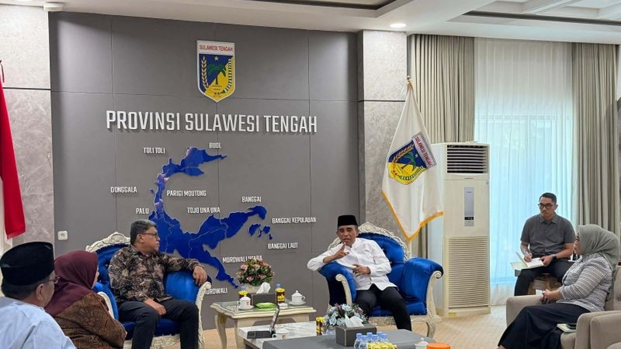 Gubernur Sulawesi Tengah Anwar Hafid menegaskan komitmennya untuk melanjutkan pembangunan Kawasan Pangan Nusantara (KPN) Talaga di Donggala, langkah strategis demi memperkuat ketahanan pangan daerah dan nasional.