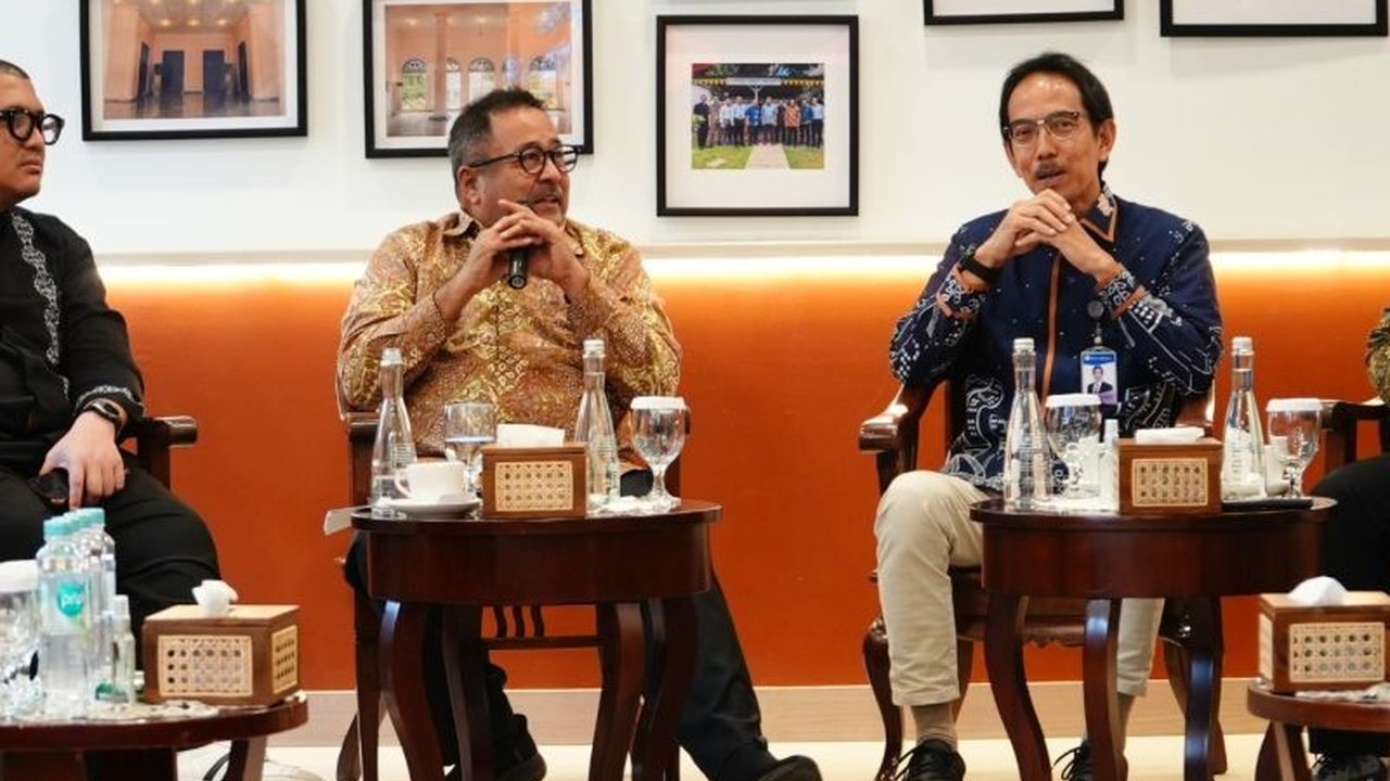 Bank Indonesia (BI) DKI Jakarta dan Pemprov DKI bersinergi perkuat ekosistem film demi ekonomi kreatif yang inklusif dan berkelanjutan, membuka ruang bagi generasi muda berkreasi.
