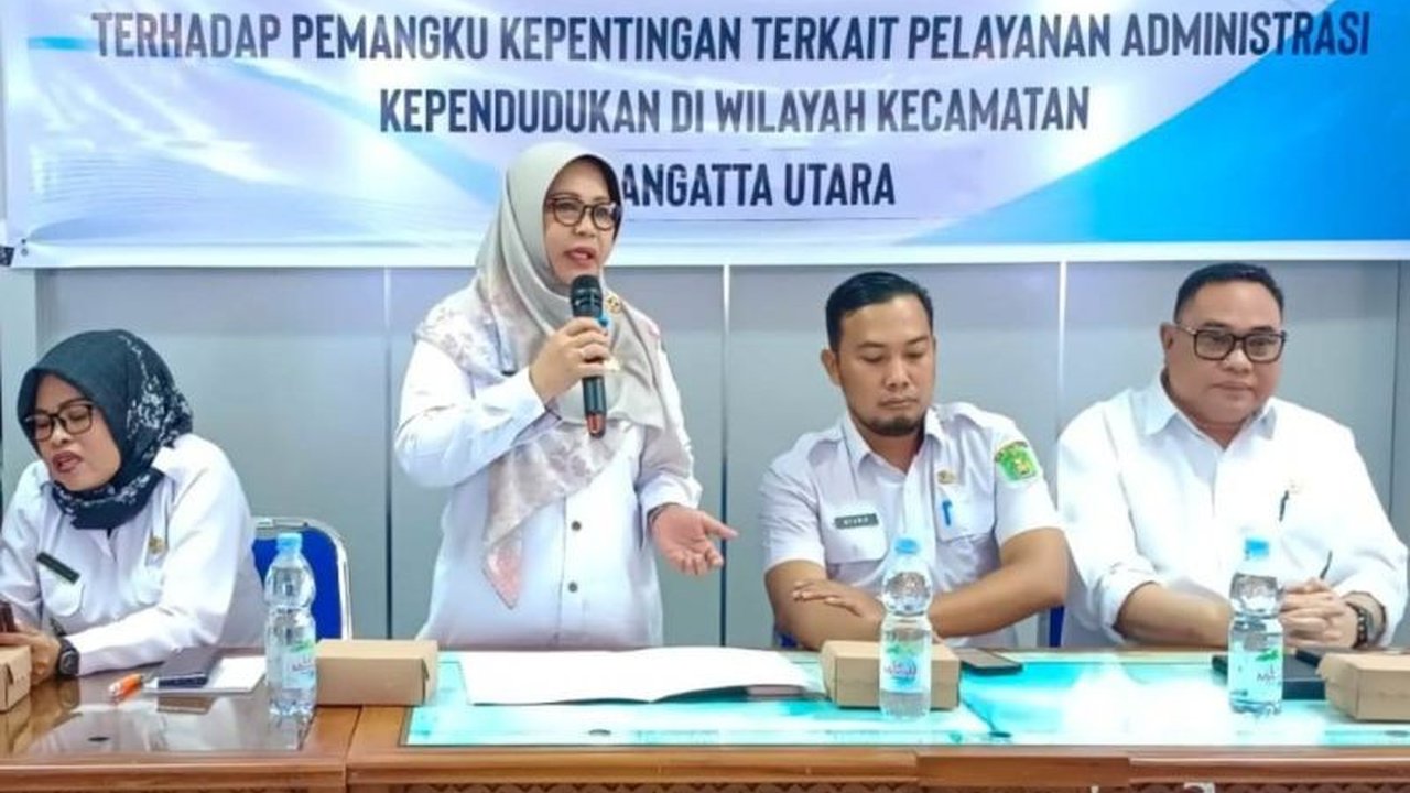 Dinas Kependudukan dan Pencatatan Sipil (Disdukcapil) Kutai Timur (Kutim) terus mengintensifkan upaya jemput bola dan sosialisasi demi mencapai target administrasi kependudukan (Adminduk) yang ambisius pada tahun 2026, termasuk perekaman KTP-el dan kepemi