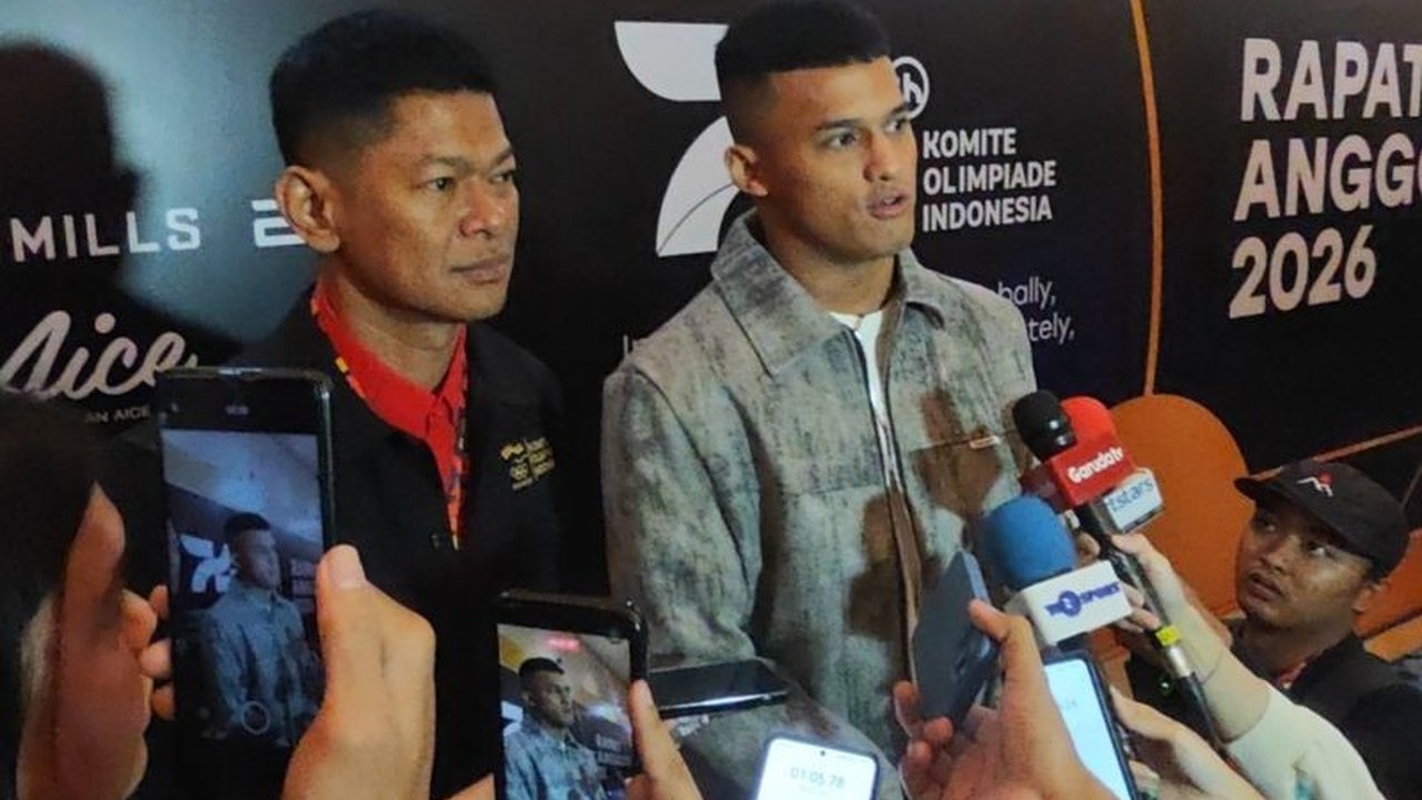 Juara Olimpiade Paris 2024, Rizki Juniansyah, intensifkan latihan jelang Asian Games 2026 untuk hadapi kompetitor baru dan penyesuaian kelas demi raih prestasi terbaik.