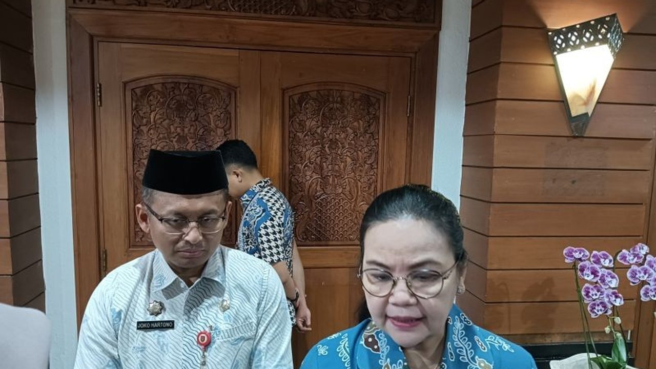 Pemerintah Kota Semarang mengajukan banding putusan PTUN terkait sengketa direksi PDAM Tirta Moedal, menegaskan komitmen menjaga stabilitas perusahaan dan pelayanan publik. Langkah ini diambil demi kepastian hukum dan menjamin operasional PDAM tetap berja