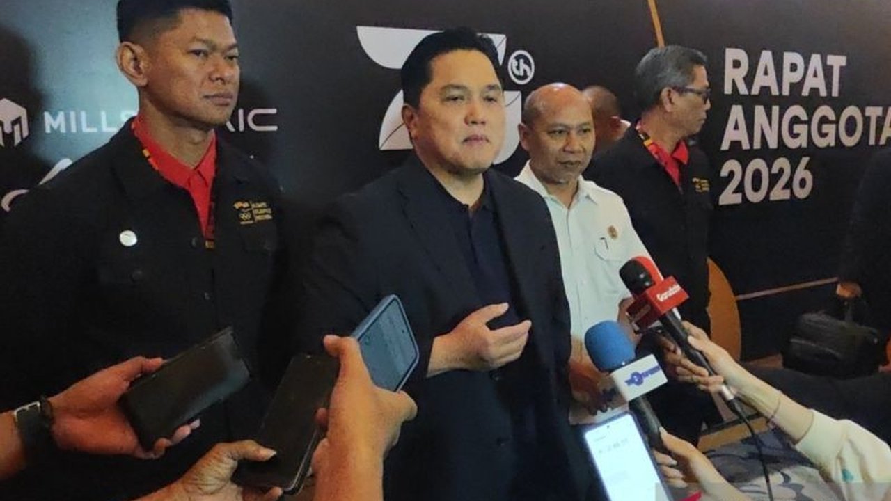 Kemenpora terus menjalankan efisiensi anggaran agar tepat sasaran, namun Menteri Pemuda dan Olahraga Erick Thohir memastikan program prioritas seperti persiapan Asian Games 2026 dan pelatnas berkelanjutan tetap berjalan. Langkah efisiensi anggaran Kemenpo