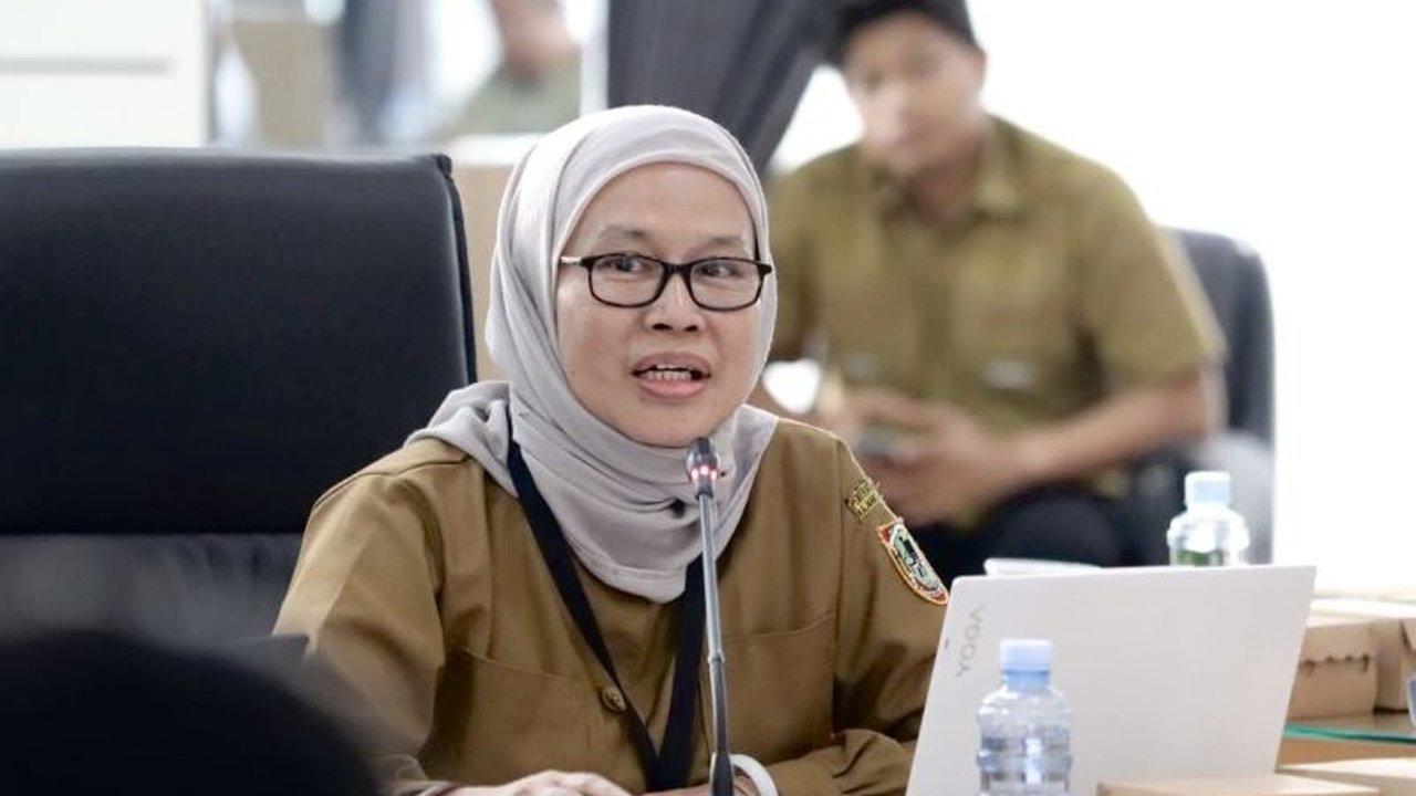 Dinas Kehutanan (Dishut) Kalimantan Selatan menegaskan keberadaan Taman Nasional Meratus di Pegunungan Meratus membawa beragam manfaat. Ini termasuk perlindungan lingkungan, pelestarian budaya, hingga peluang ekonomi bagi masyarakat adat setempat.