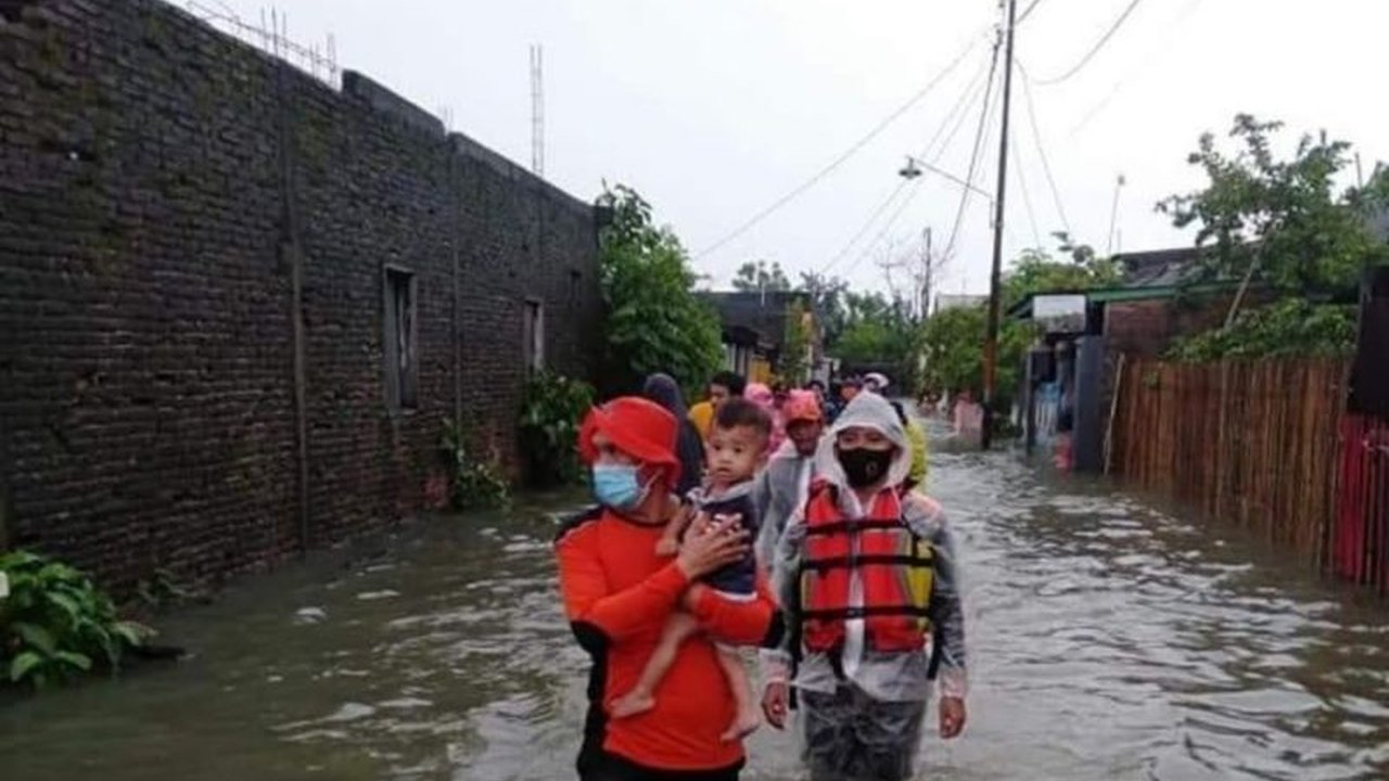 Banjir Bandang Bone: Tim Gabungan Bergerak Cepat, Warga Dievakuasi Intensif