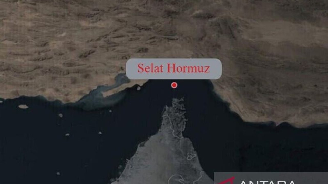 Inggris mengirimkan kapal perang ke Timur Tengah untuk mengamankan Selat Hormuz, menyusul meningkatnya ketegangan dan gangguan pelayaran di jalur strategis ini.
