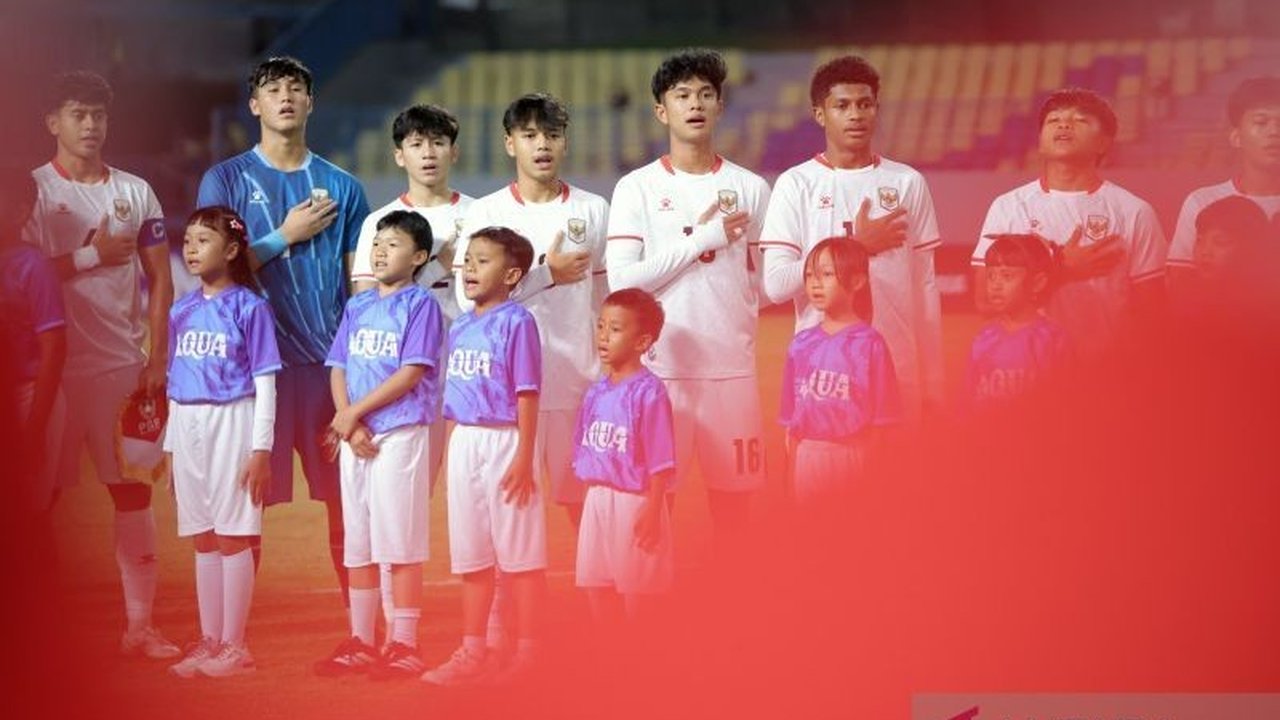 Timnas Garuda Muda U17 harus puas berbagi angka setelah ditahan imbang Qatar U17 tanpa gol dalam pertandingan perdana Grup D Piala Asia U17 2026. Simak jalannya laga sengit tersebut!