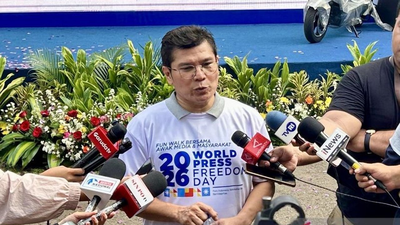 Momentum Hari Kebebasan Pers Sedunia 2026 menjadi pengingat penting akan Profesionalisme Pers dan tanggung jawab sosial media di tengah derasnya arus disrupsi informasi digital.