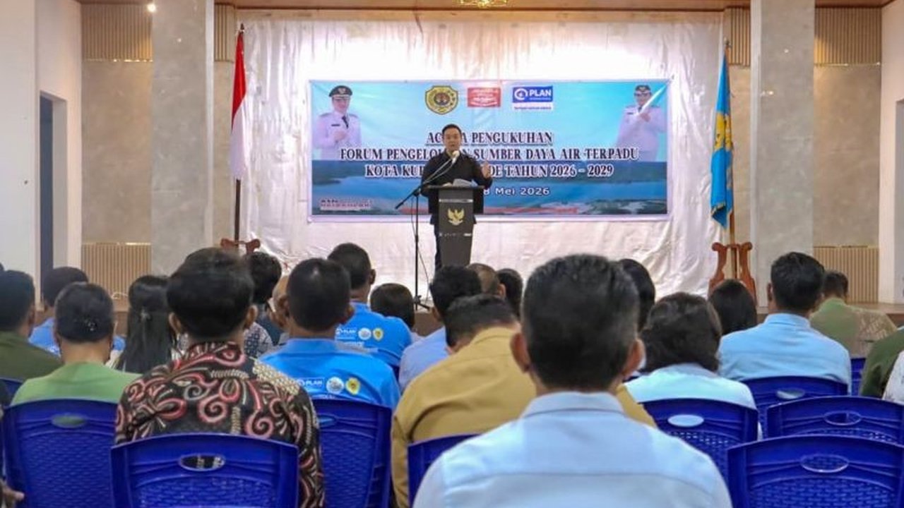 Pemerintah Kota Kupang membentuk Forum PSDAT untuk mengatasi krisis air di Kupang, mendorong efisiensi dan konservasi sumber daya air melalui pengelolaan terpadu dan kolaborasi lintas sektor.