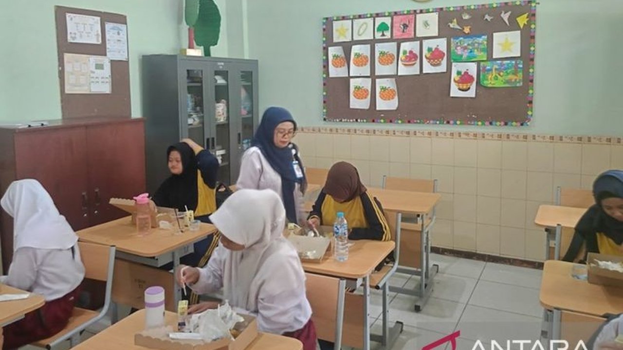 Dinas Pendidikan dan Kebudayaan Kalimantan Timur (Disdikbud Kaltim) tingkatkan kompetensi guru untuk Pendidikan Inklusif Kaltim. Langkah ini penting demi memastikan semua anak berkebutuhan khusus meraih hak pendidikan yang layak.