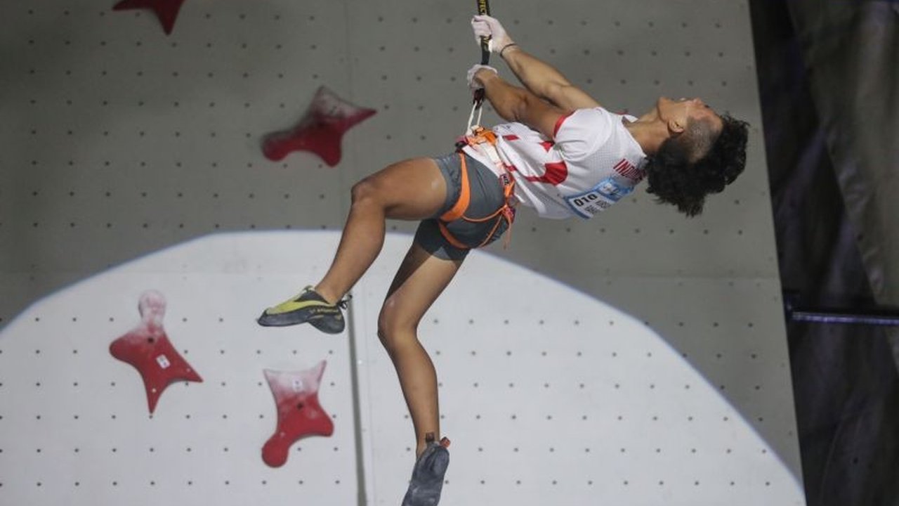 Enam atlet panjat tebing speed Indonesia lolos final World Climbing Series Wujiang 2026 di China. Pelatih Galar Pandu Asmoro ingatkan fokus tanpa kesalahan di tengah persaingan ketat.