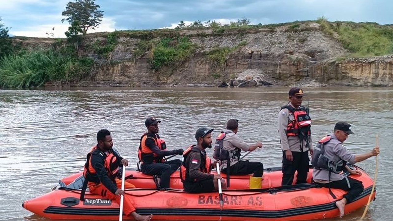 Kepolisian Resor Jayawijaya sedang menangani kasus tragis putusnya Jembatan Woume Wamena yang menyebabkan korban jiwa, dengan sembilan orang telah ditemukan sejauh ini.