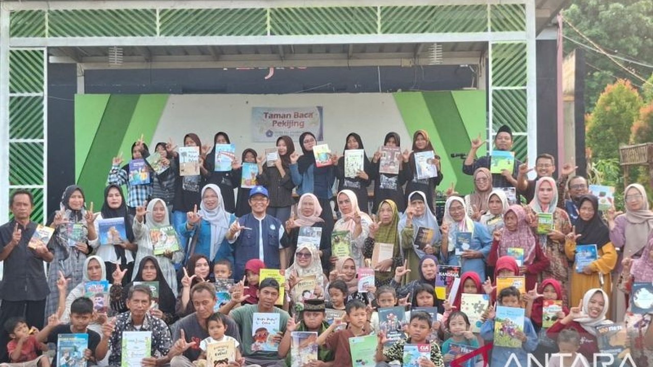 Badan Bahasa memberikan dukungan penuh untuk kemajuan Literasi TBM Pekijing Serang, yang berhasil menciptakan ekosistem baca efektif dan mengalihkan anak-anak dari ketergantungan gawai, menarik perhatian nasional.