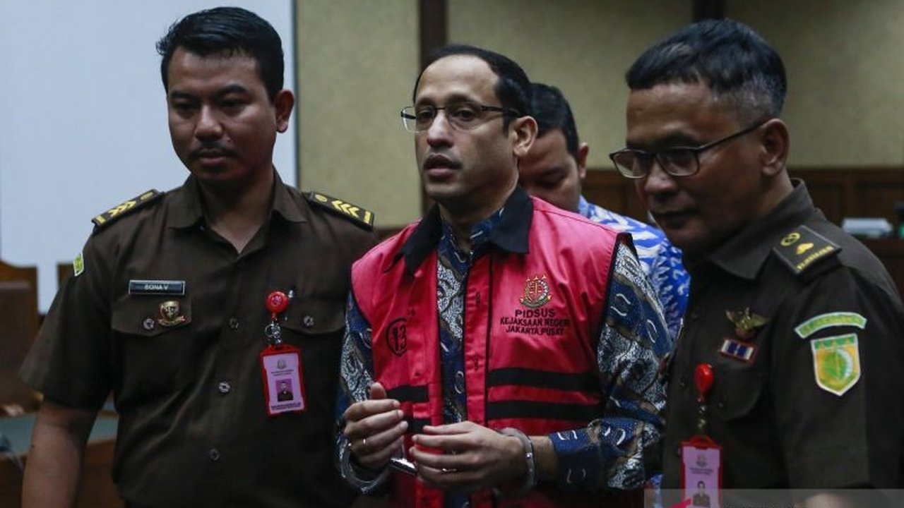 Eks Mendikbudristek Nadiem Makarim mengaku tak ingat besaran gajinya saat bersaksi dalam kasus dugaan Nadiem Makarim korupsi pengadaan Chromebook yang merugikan negara triliunan rupiah.