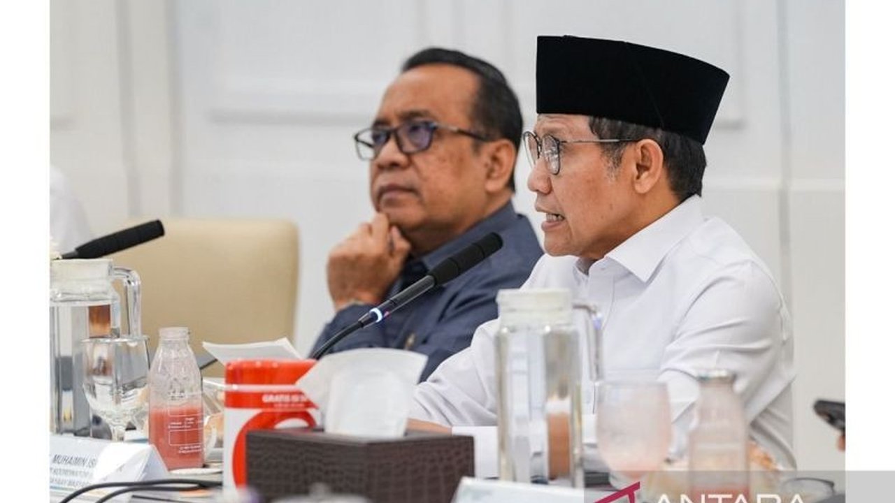 Pemerintah serius kejar target Nol Miskin Ekstrem pada tahun 2026, dengan memfokuskan program penanganan di 88 kabupaten/kota prioritas. Bagaimana strategi pemberdayaan masyarakat ini akan diimplementasikan untuk mencapai tujuan tersebut?