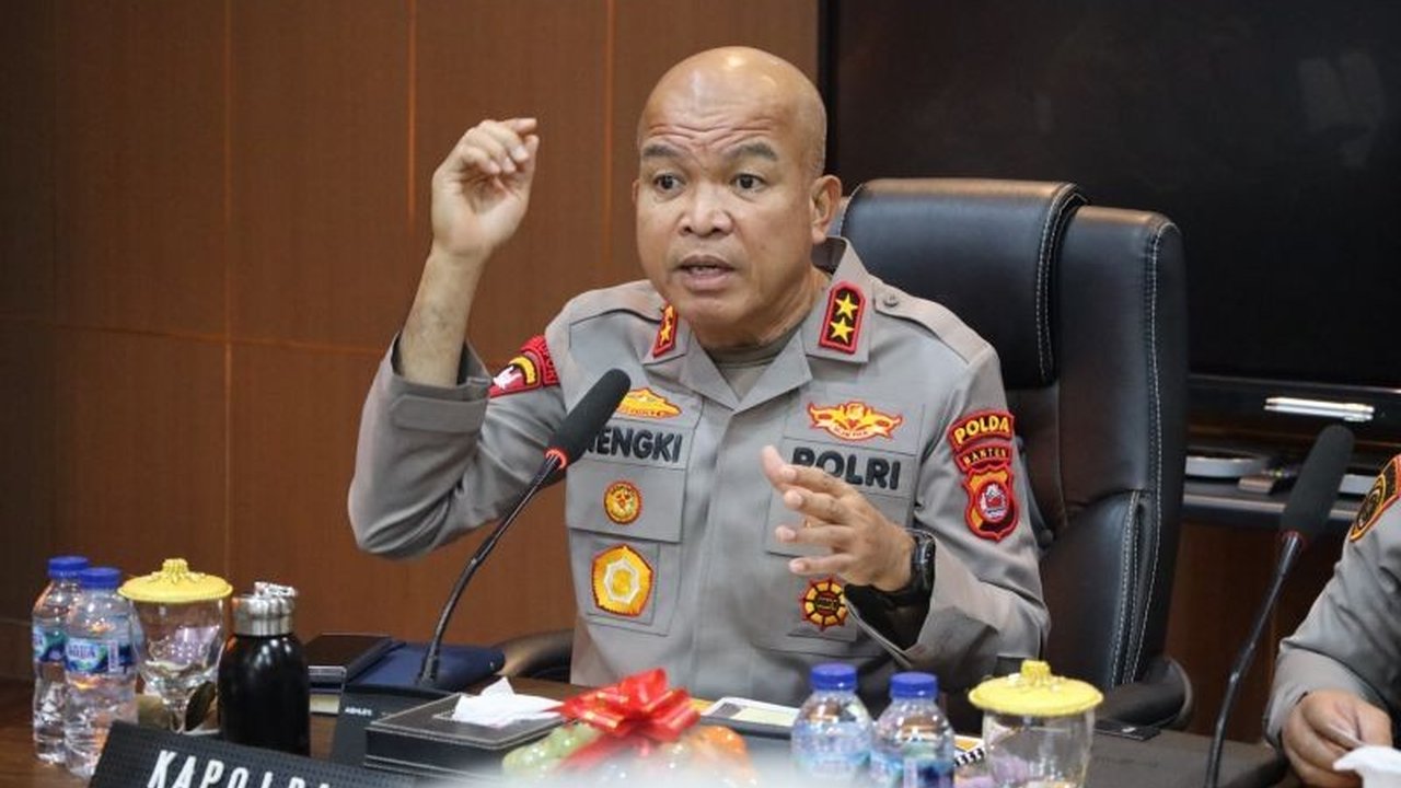 Polda Banten berkomitmen menindak tegas truk tambang tak layak jalan dan kendaraan yang melanggar ketentuan operasional. Instruksi Kapolda Banten ini bertujuan mewujudkan keamanan, keselamatan, ketertiban, dan kelancaran lalu lintas (kamseltibcarlantas) d