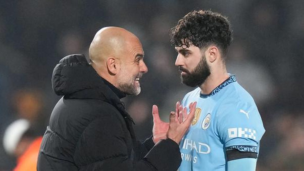 Pelatih Manchester City, Pep Guardiola, meluapkan kekecewaan kepada Josko Gvardiol, saat timnya ditahan imbang Brentford dalam laga pekan ke-21 Premier League 2024/2025 yang digelar di Gtech