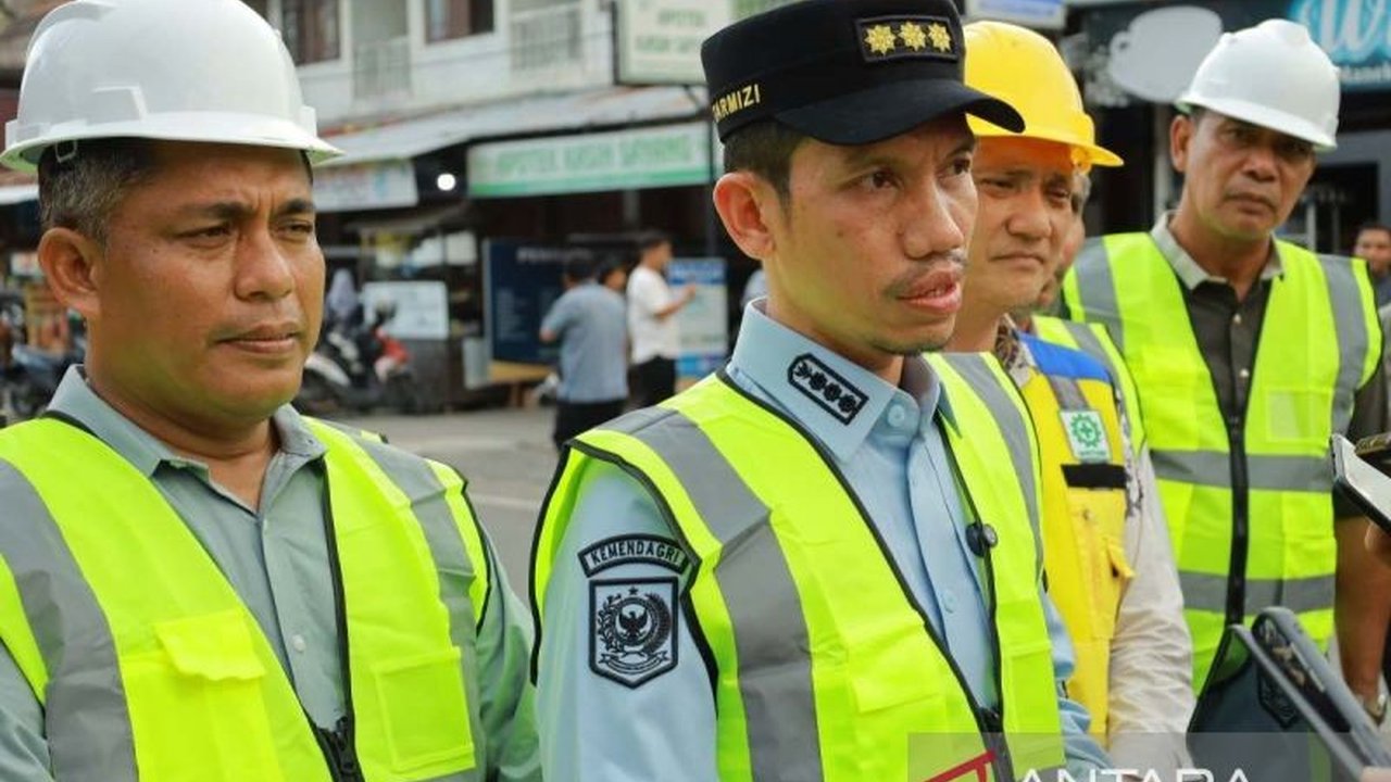 Puluhan penyintas bencana di Aceh Barat telah menempati hunian sementara (huntara) yang dibangun BNPB, memastikan kenyamanan mereka sambil menunggu pembangunan hunian tetap.