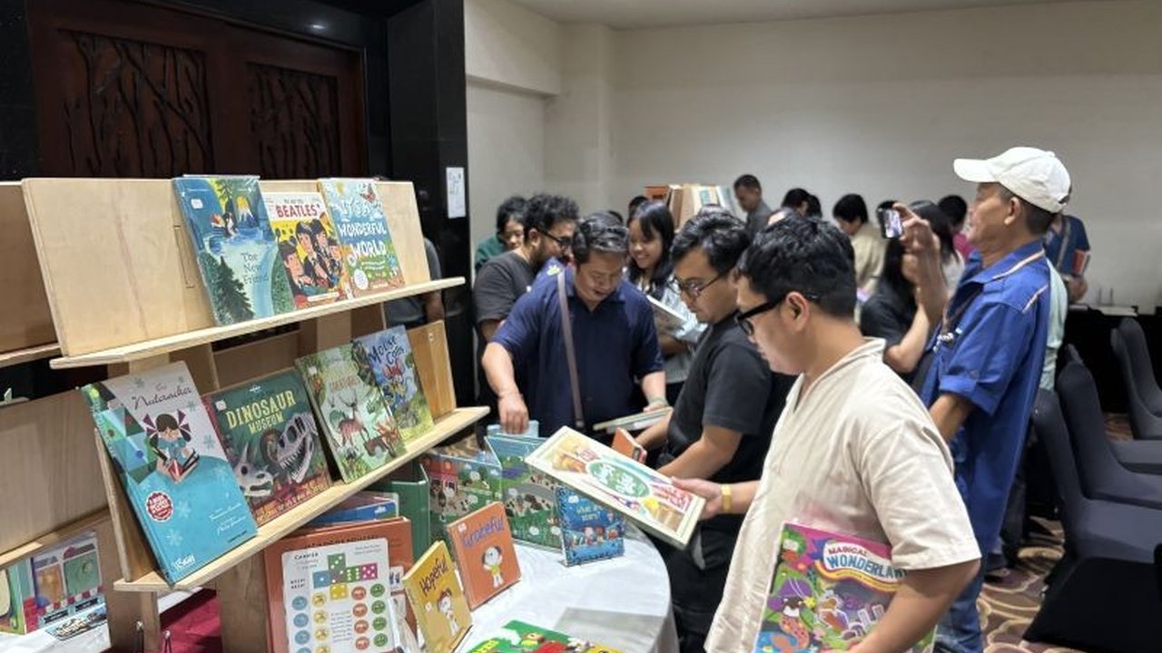 Praktisi hipnoterapi di Bali mengungkapkan bahwa membaca buku yang tepat dapat menjadi solusi efektif untuk atasi beban mental dan kecemasan, terutama di tengah tekanan ekonomi.