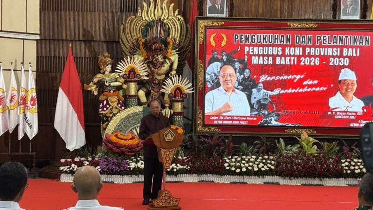 Gubernur Bali Wayan Koster menargetkan KONI Bali kembali menempati posisi lima besar pada Pekan Olahraga Nasional (PON) XXII NTT-NTB 2028, mendorong pembinaan atlet dari hulu ke hilir.