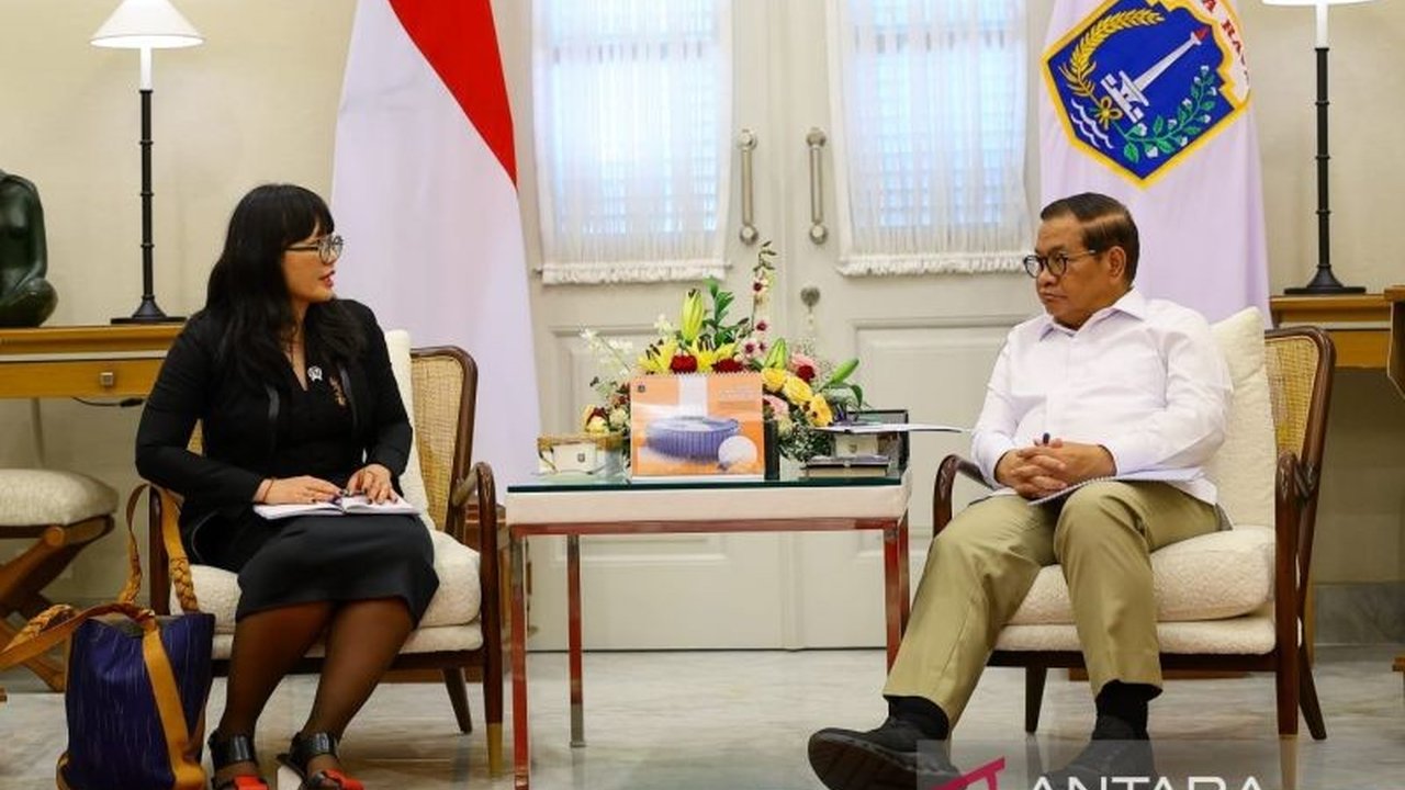 Wakil Menteri Pendidikan Tinggi, Sains, dan Teknologi (Wamendiktisaintek) Stella Christie menginisiasi pembangunan Jakarta sebagai Kota Berdaya Saing Global melalui penguatan riset dan pendidikan internasional, didukung penuh Pemprov DKI.