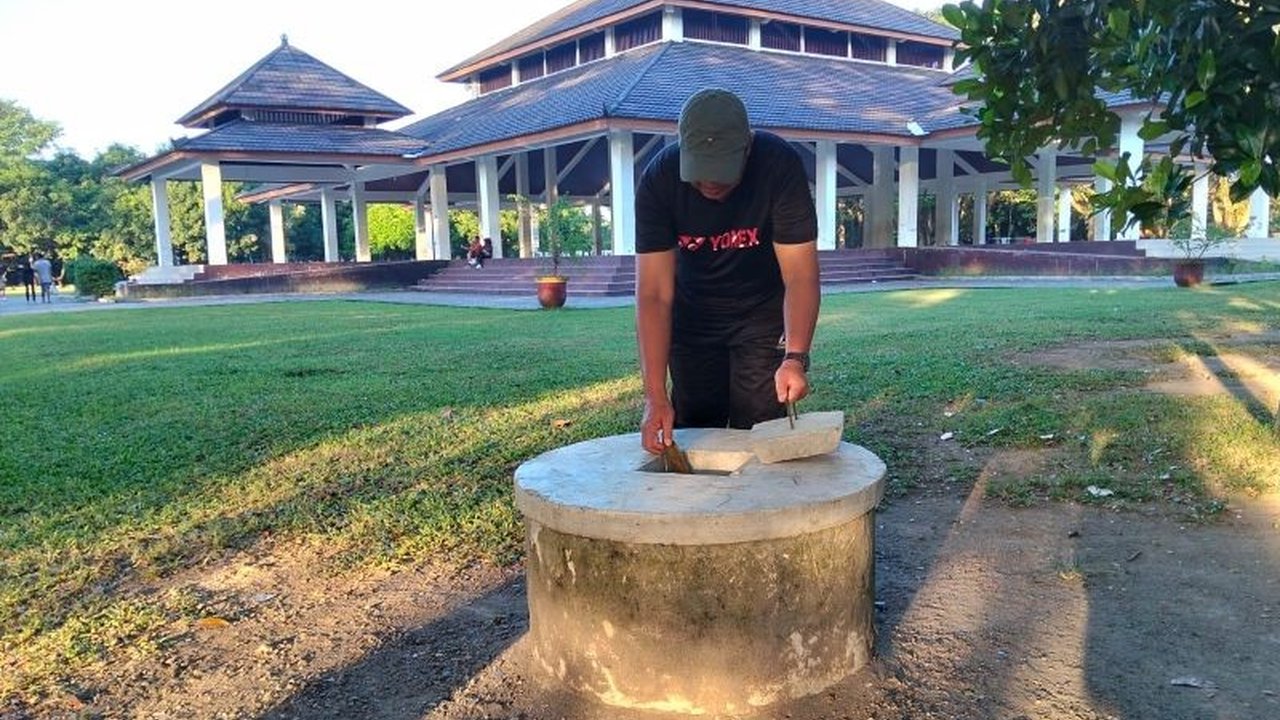 Program inovatif 'Tempah Dedoro' di Mataram berhasil mengurangi volume sampah organik hingga 10 ton setiap hari, menjadi solusi efektif untuk lingkungan kota dan pengelolaan sampah berkelanjutan.