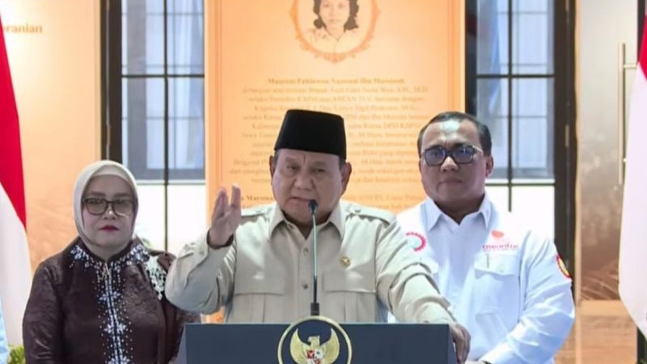 Presiden Prabowo Subianto meminta Badan Pengawasan Keuangan dan Pembangunan (BPKP) untuk menindak tegas pejabat yang terindikasi menyelewengkan uang rakyat, menegaskan tidak ada toleransi meski ada kedekatan pribadi.