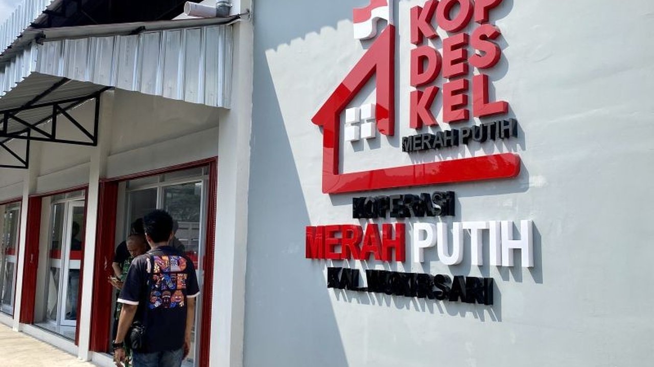 Pemkab Bantul menargetkan 10 Koperasi Desa/Kelurahan Merah Putih (KDKMP) beroperasi penuh tahun ini. Simak persiapan dan lokasi KDKMP Bantul sebagai percontohan penggerak ekonomi lokal.