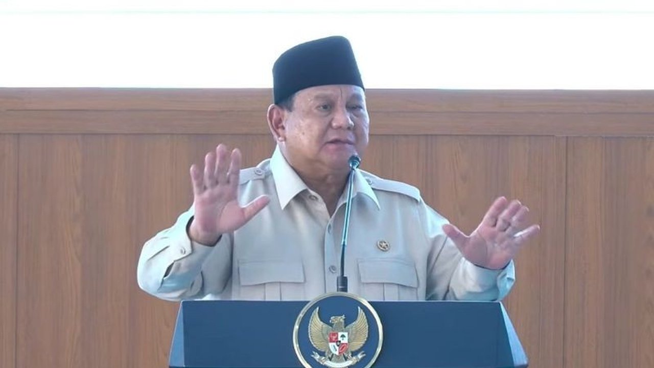 Presiden Prabowo Subianto mengungkapkan sejumlah negara yang sebelumnya merasa lebih hebat kini beralih membeli beras dari Indonesia, menandakan peran penting Ekspor Beras Indonesia di tengah krisis pangan global yang melanda dunia.