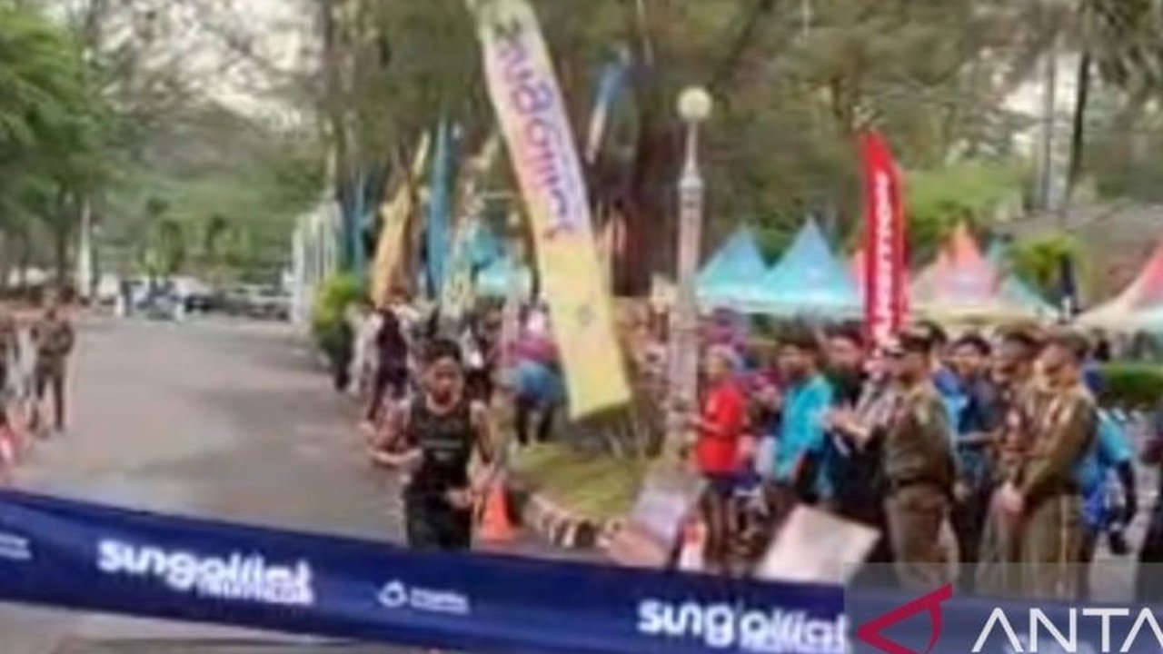 Bupati Bangka Fery Insani menyoroti dampak positif Triathlon 2026 terhadap sektor pariwisata dan UMKM di daerahnya, menjadikan ajang ini magnet bagi wisatawan dan pendorong ekonomi lokal.