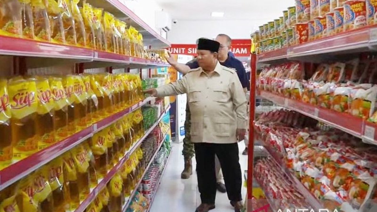 Presiden Prabowo Subianto menegaskan Program Makan Bergizi Gratis (MBG) dan Koperasi Desa/Kelurahan Merah Putih (KDKMP) akan menjadi pilar utama membangkitkan ekonomi rakyat serta memperkuat pertumbuhan di desa-desa.