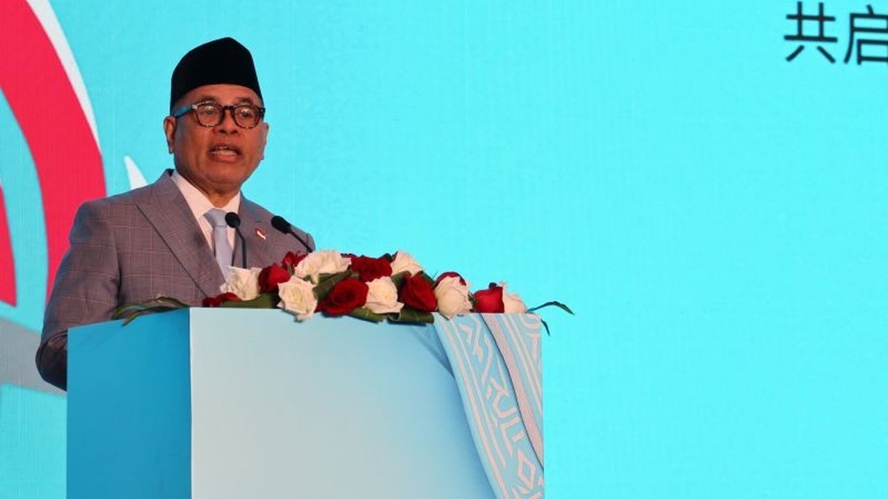 Duta Besar RI Djauhari Oratmangun menilai pertemuan antara Presiden Xi Jinping dan Presiden Donald Trump memberikan sinyal stabilitas global. Pertemuan Xi-Trump ini diharapkan membawa dampak positif di tengah ketidakpastian dunia.