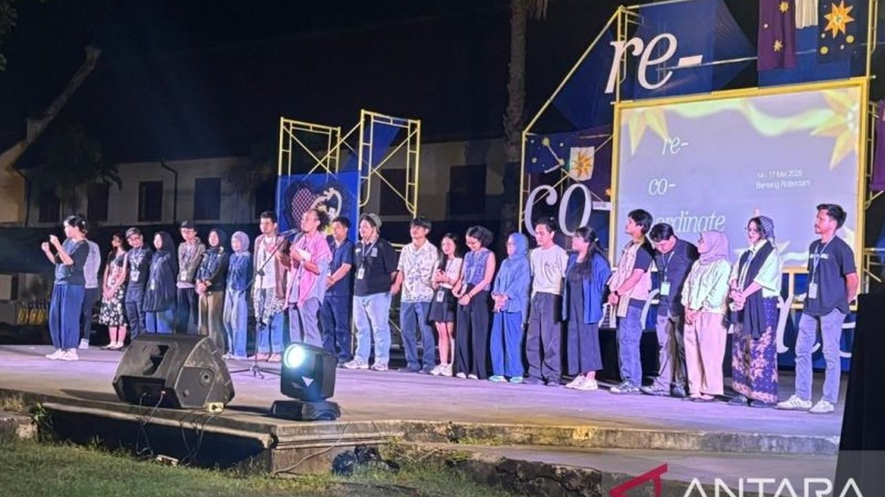Kementerian Kebudayaan (Kemenbud) kembali menegaskan komitmennya dalam memperkuat ekosistem sastra nasional dengan memberikan dukungan penuh terhadap penyelenggaraan Makassar International Writers Festival (MIWF) 2026.